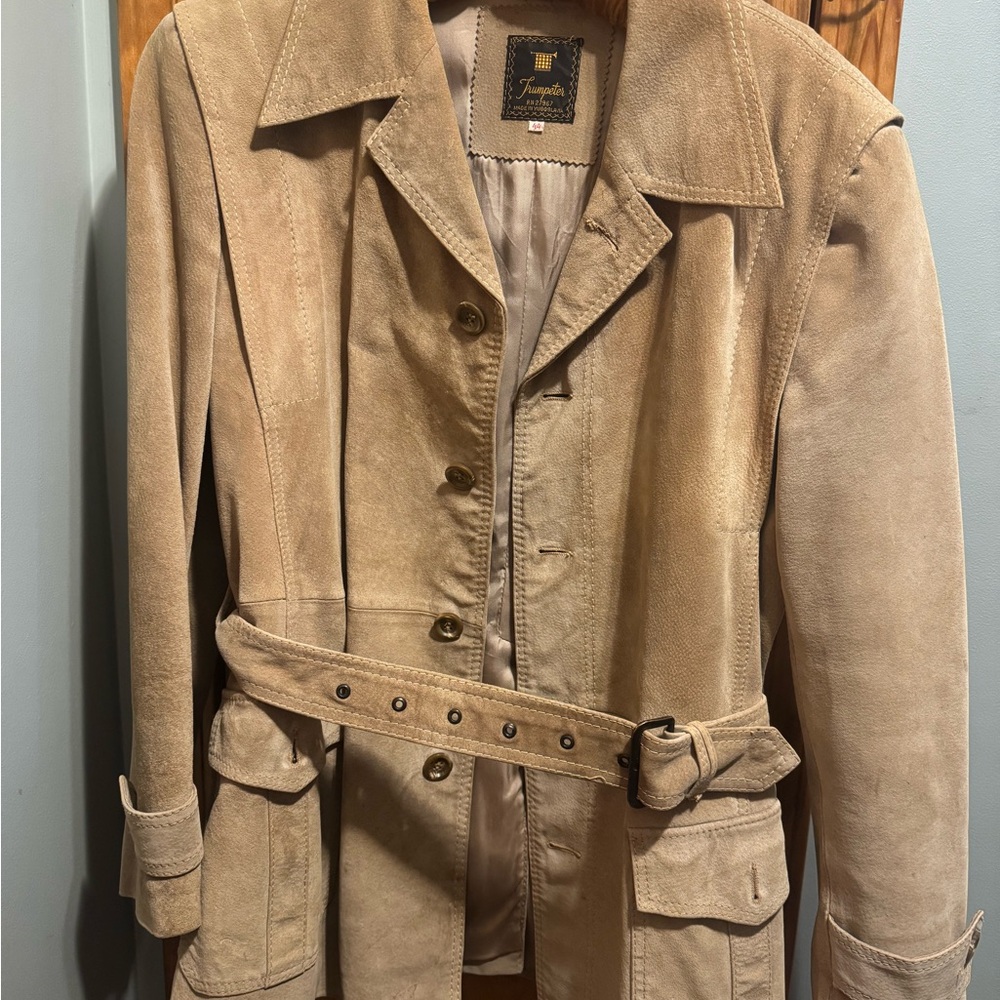 Stylish Tan Suede Jacket with Belt